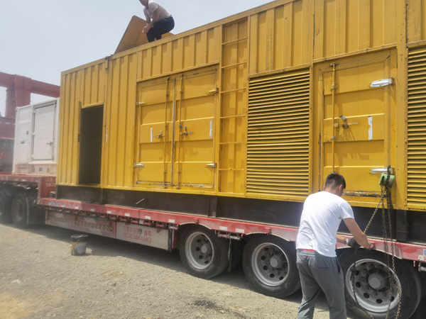 虹口除了负载情况和发动机维护,还有哪些因素会影响 200kw 柴油发电机的油耗?