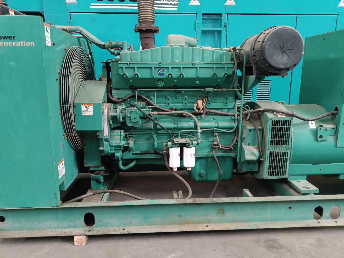 虹口过载会对 600kW 柴油发电机组造成哪些损害？